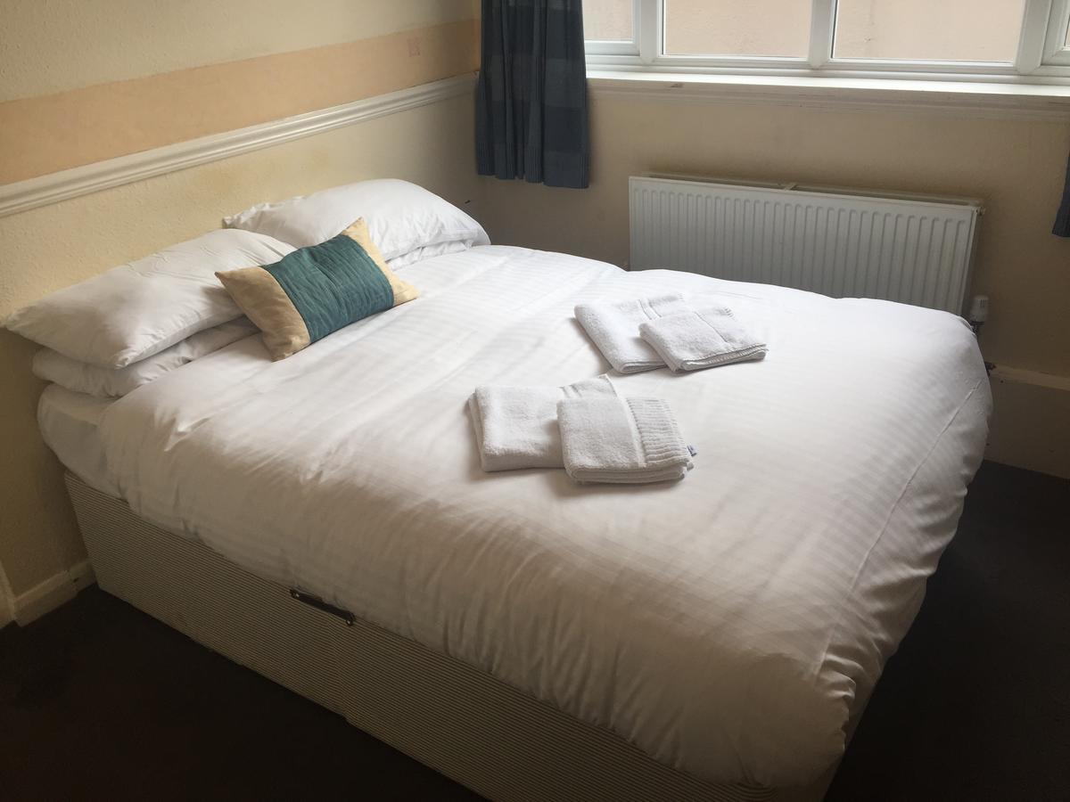 Queen Victoria Hotel Wolverhampton Esterno foto