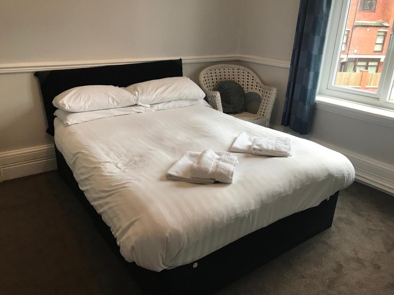 Queen Victoria Hotel Wolverhampton Esterno foto