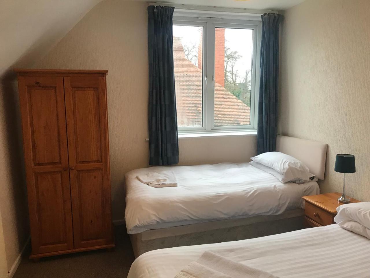 Queen Victoria Hotel Wolverhampton Esterno foto