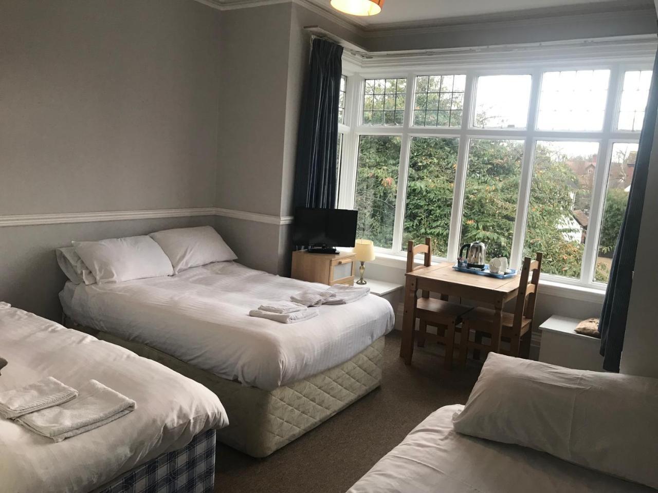 Queen Victoria Hotel Wolverhampton Esterno foto